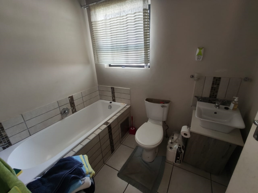 3 Bedroom Property for Sale in Waterkloof North West